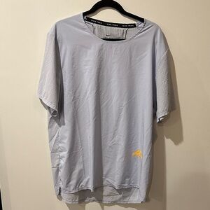 Nike Light Gray-Blue Men's Short Sleeve Tee- Workout, Athleisure Wear